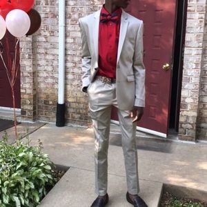 Men’s Express suit size 29 pant, 38 jacket.